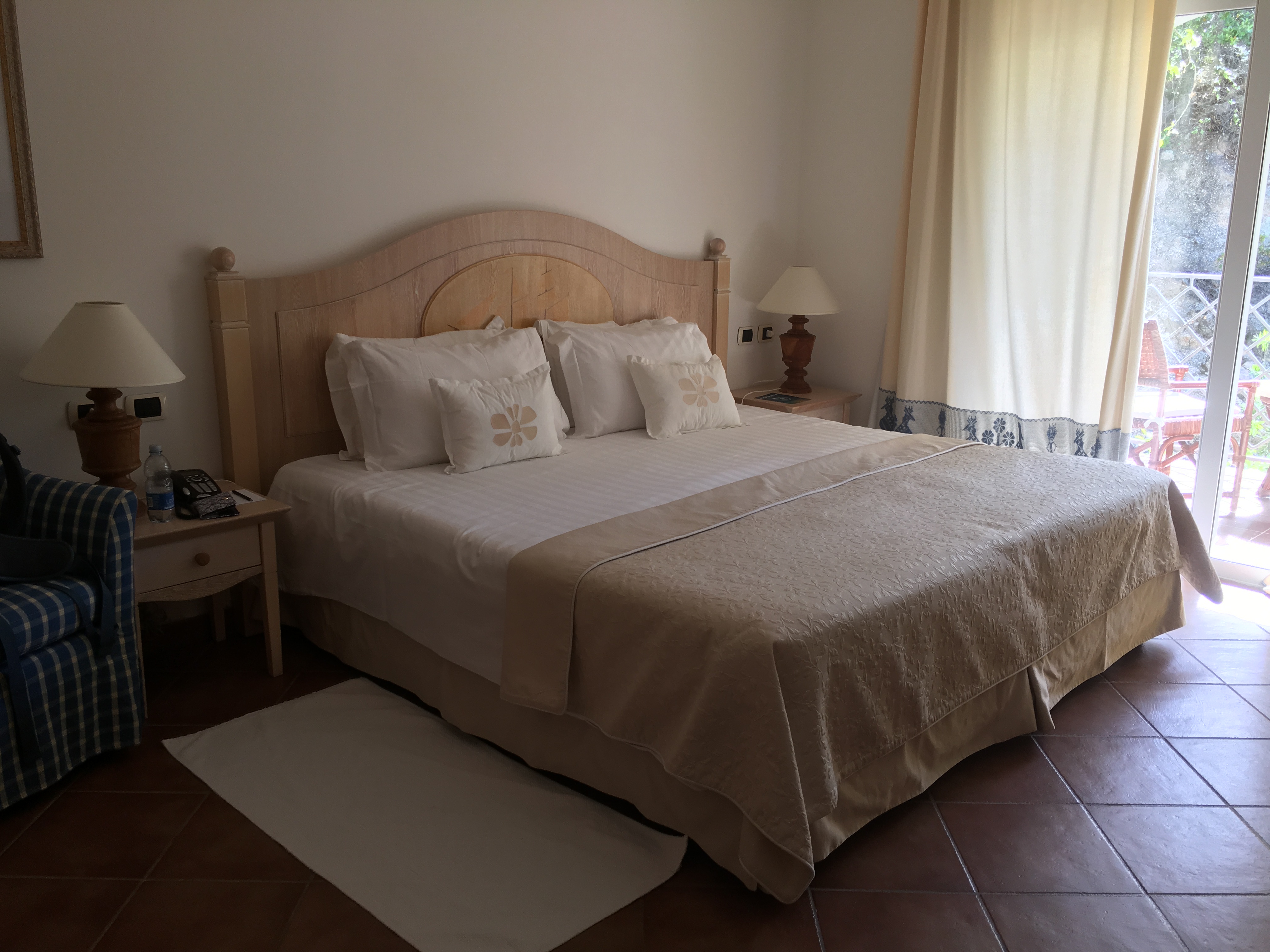 Honeymoon in Sardinia, Grand Hotel Poltu Quatu