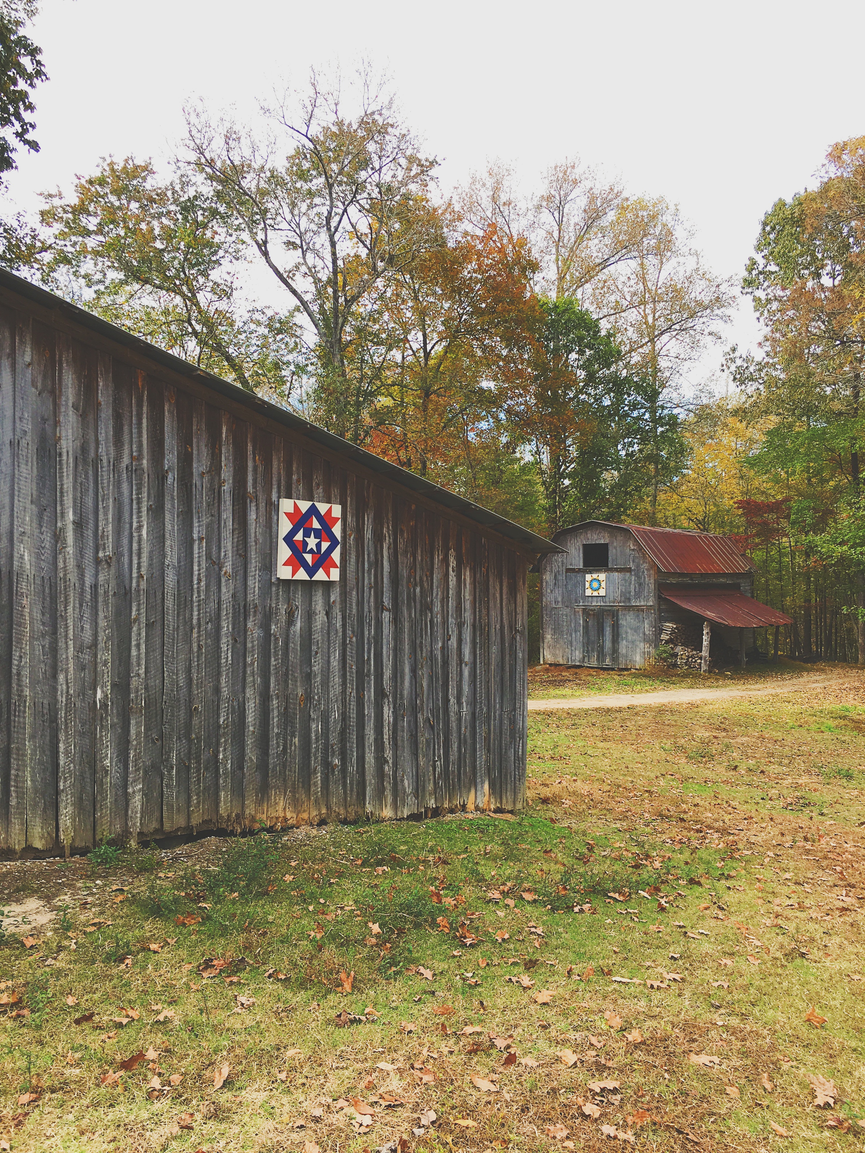 barn quilts rustic