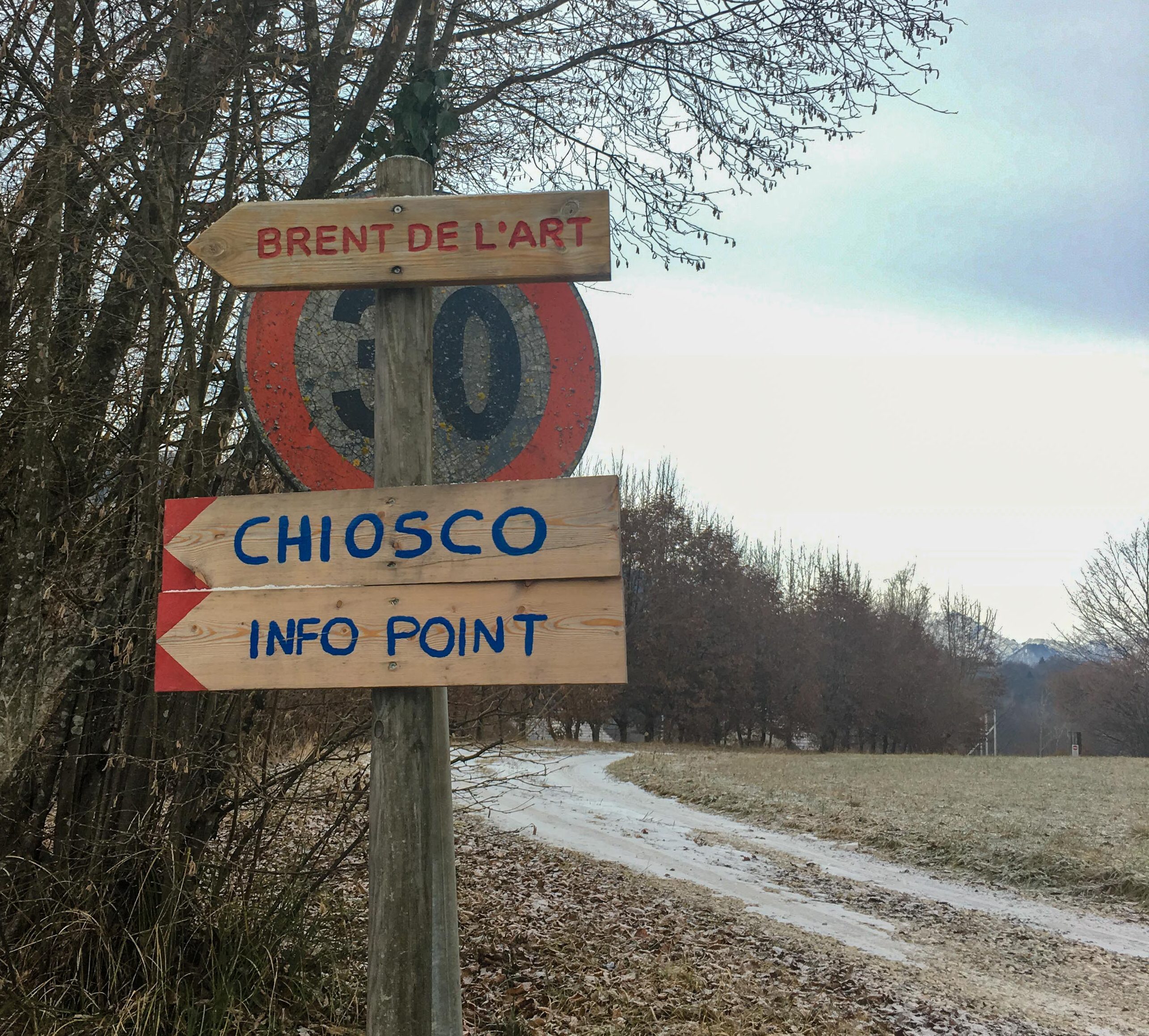 Brent de l'Art, Province of Belluno, Trichiana, Italy, Hiking, Ravines, Trail signs