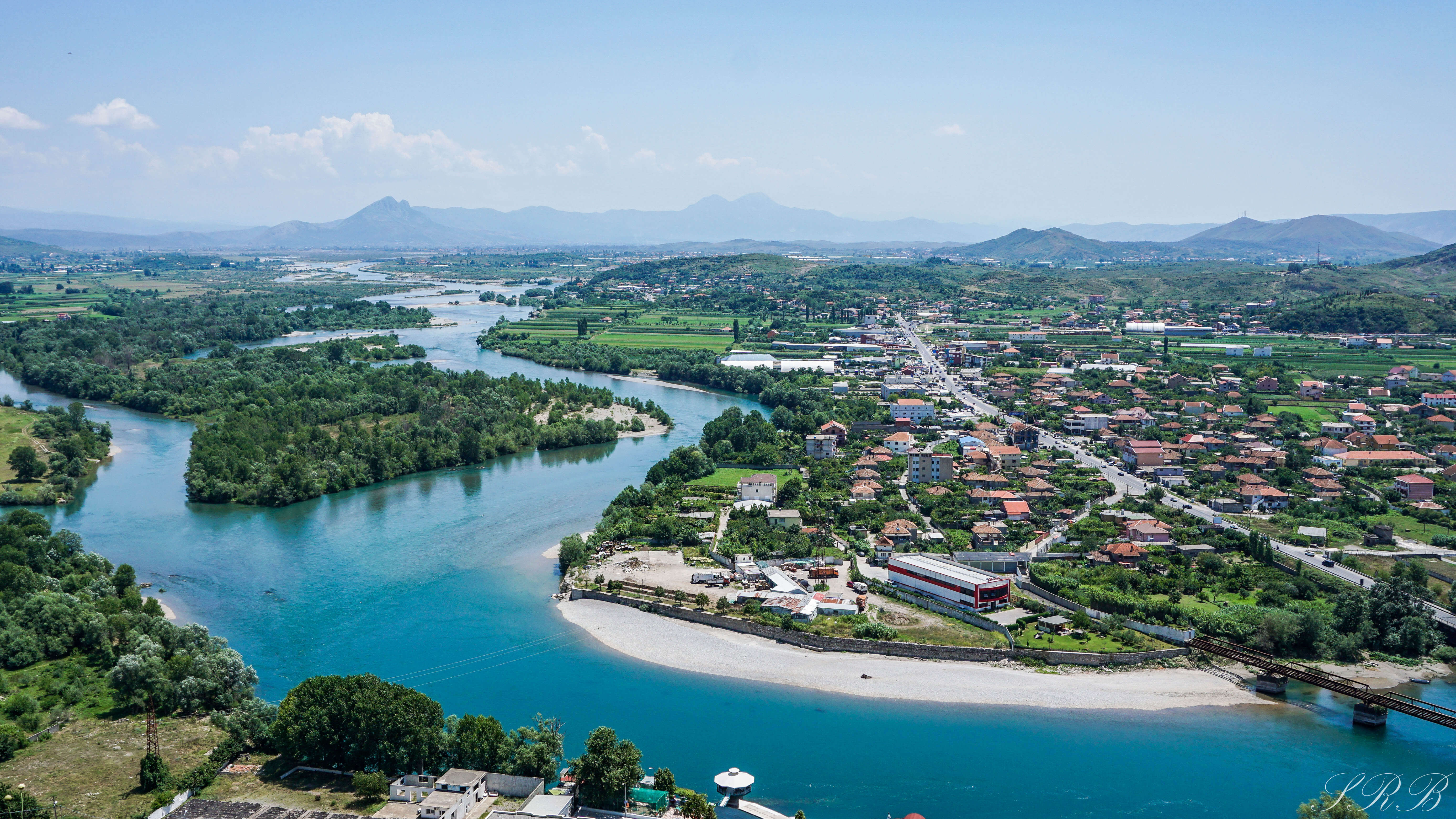 Balkans countries road trip, Albania Rozafa Castle