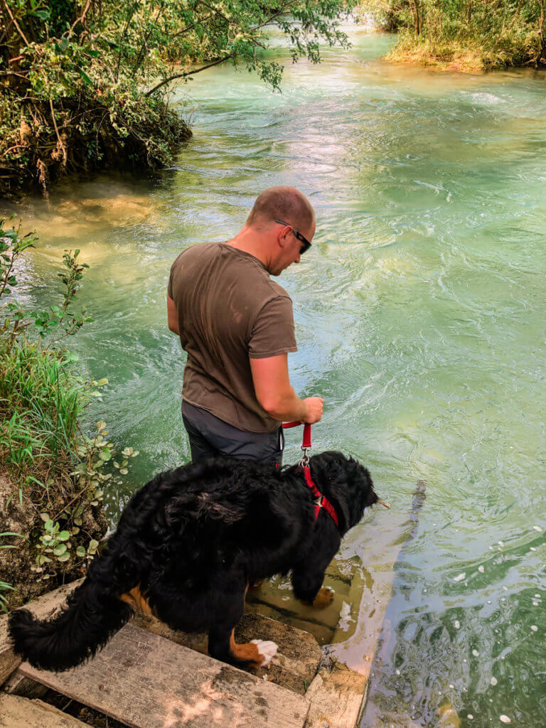 Kamp Slapic, Mreznica River