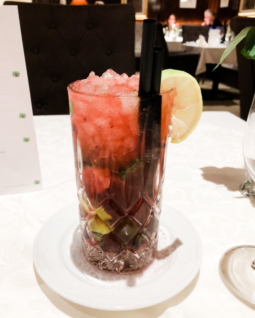 Aperitif blueberry mojito Hotel Alpbacherhof