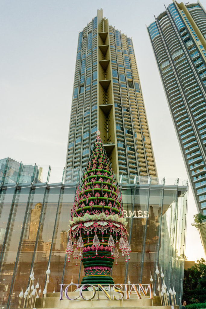 ICONSIAM building as seen from the outside, skyscrapers in Bangkok