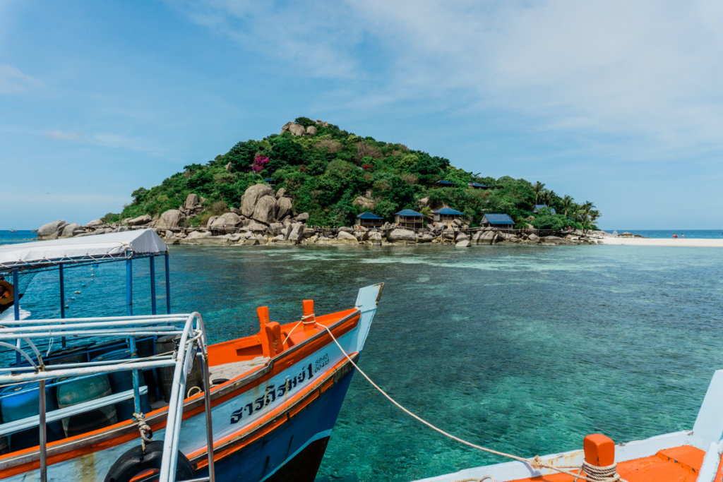 Koh Nang Yuan Thailand snorkeling scuba diving and bathing