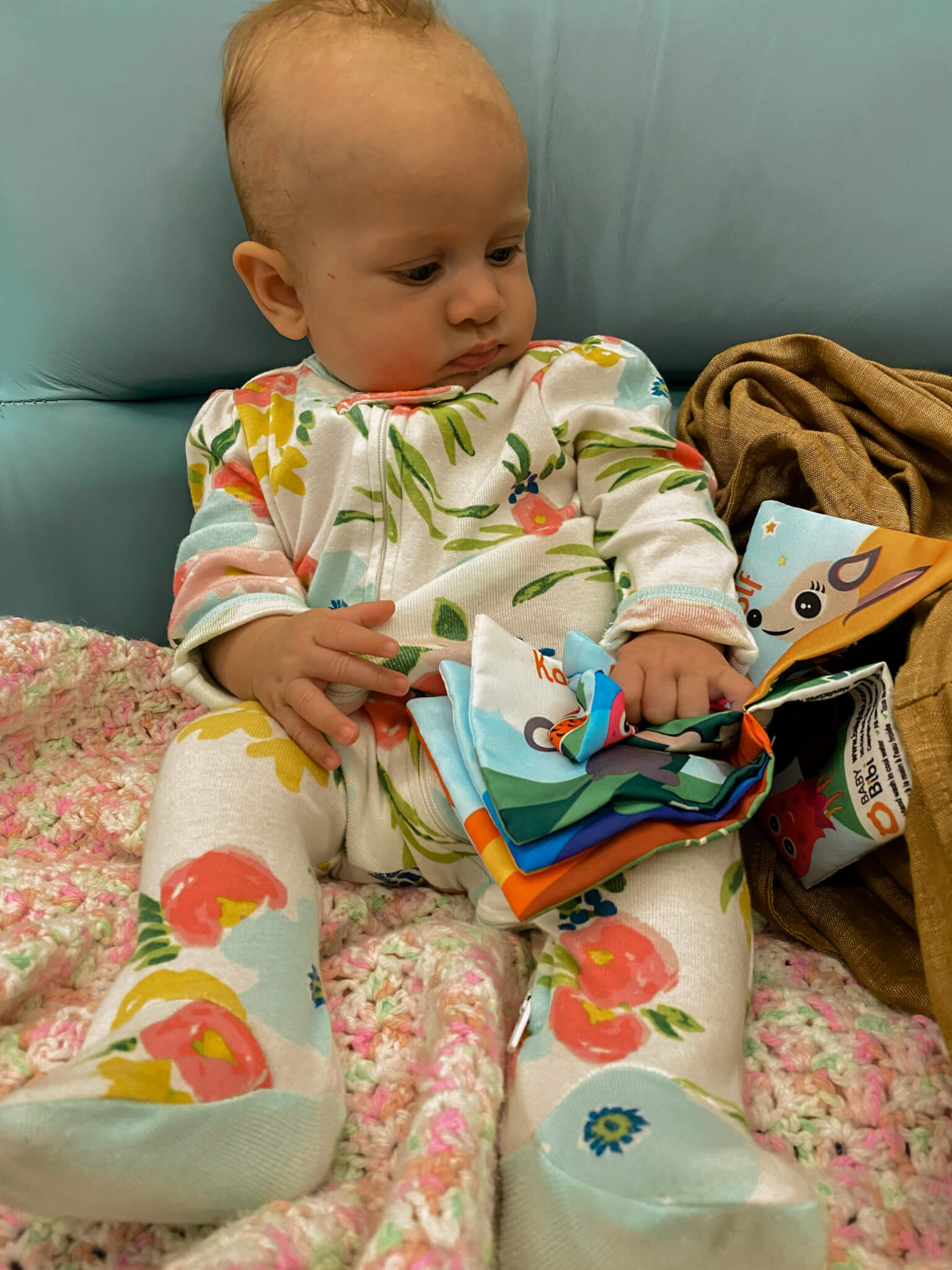 infant in delta sky lounge