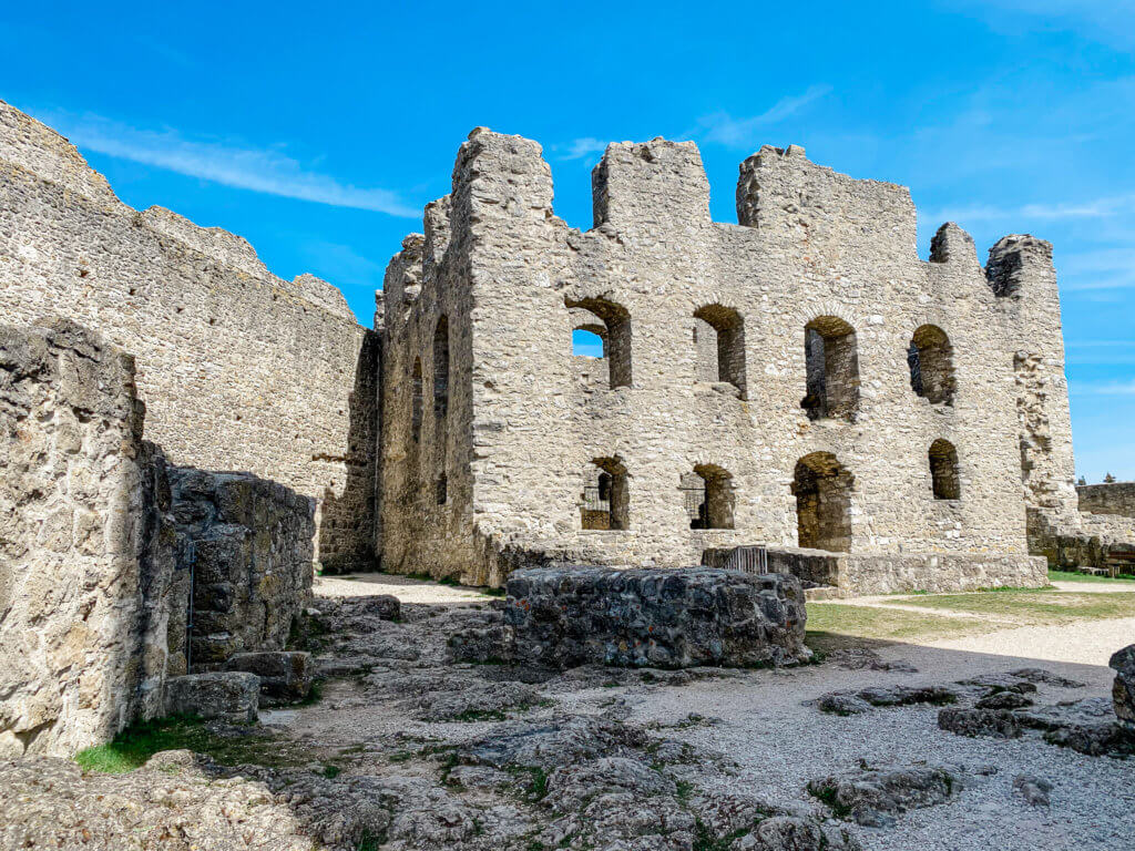 castle ruins wolfstein