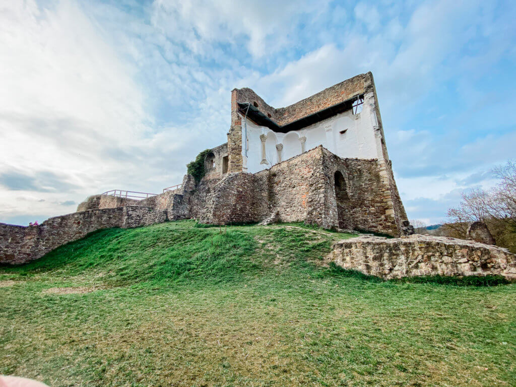 visit burgruine donaustauf germany