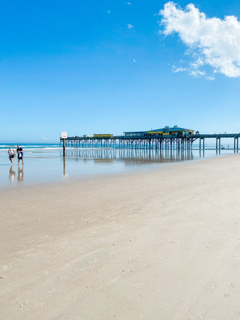 daytona beach shores pier
