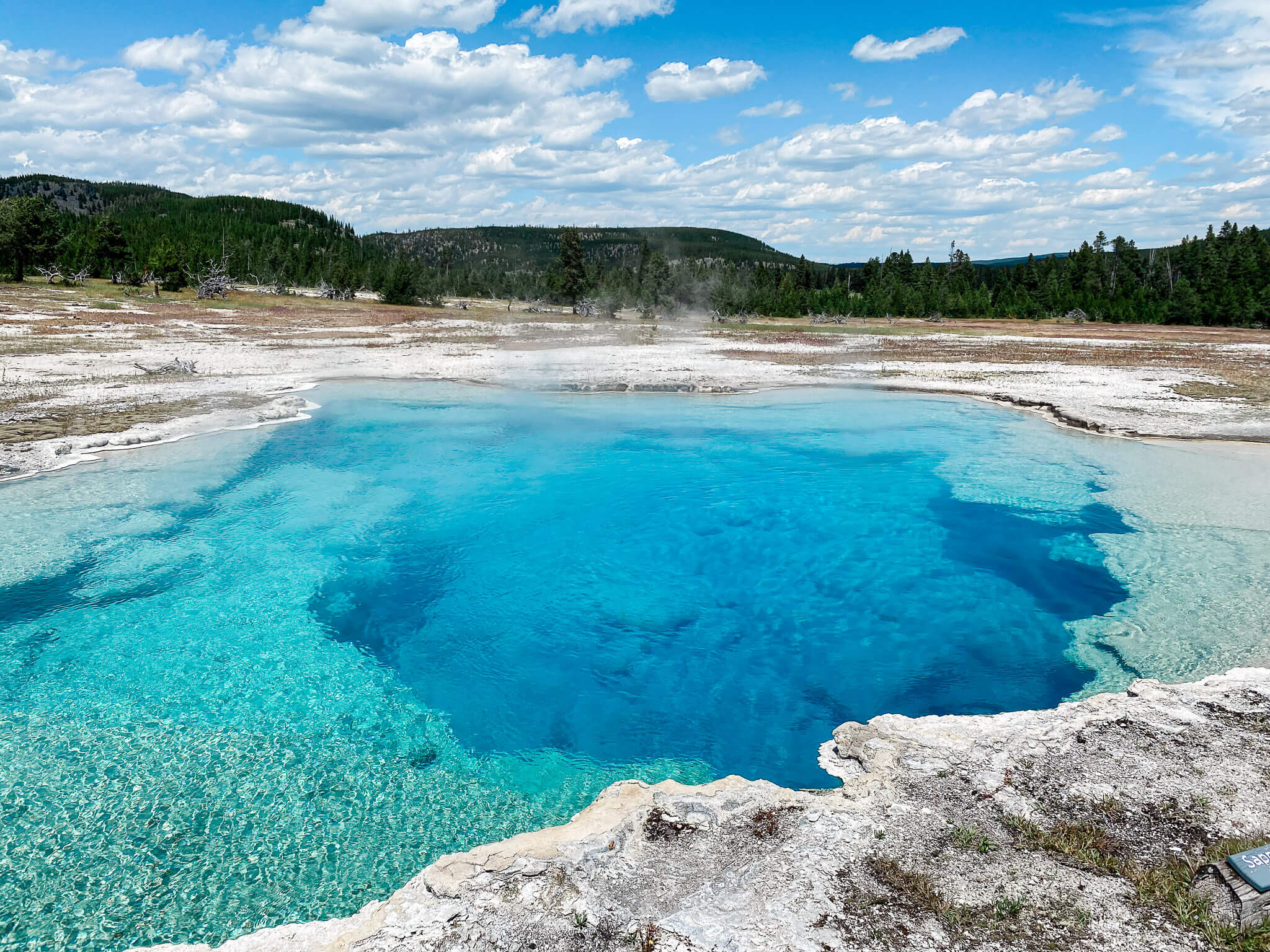 biscuit sand basin, yellowstone national park wyoming